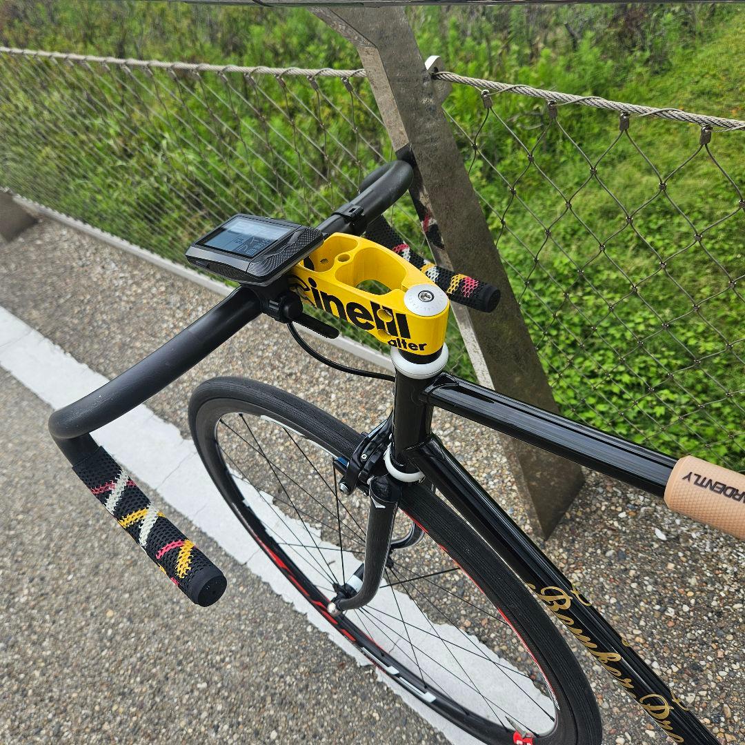 美品　ボンバープロ　550　ピスト　固定　シングル