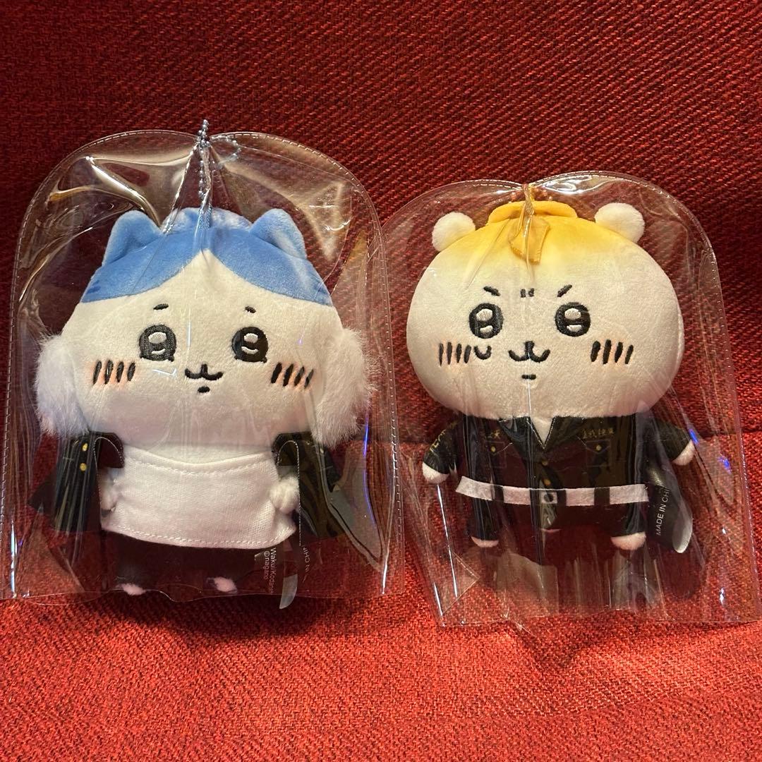 ちいかわ　東京卍リベンジャーズ　マスコット　ちいかわ　ハチワレ