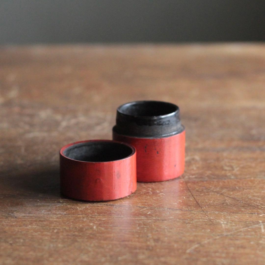 朱塗り 薬入れ 筒容器 漆器 古美術 古道具 アンティーク