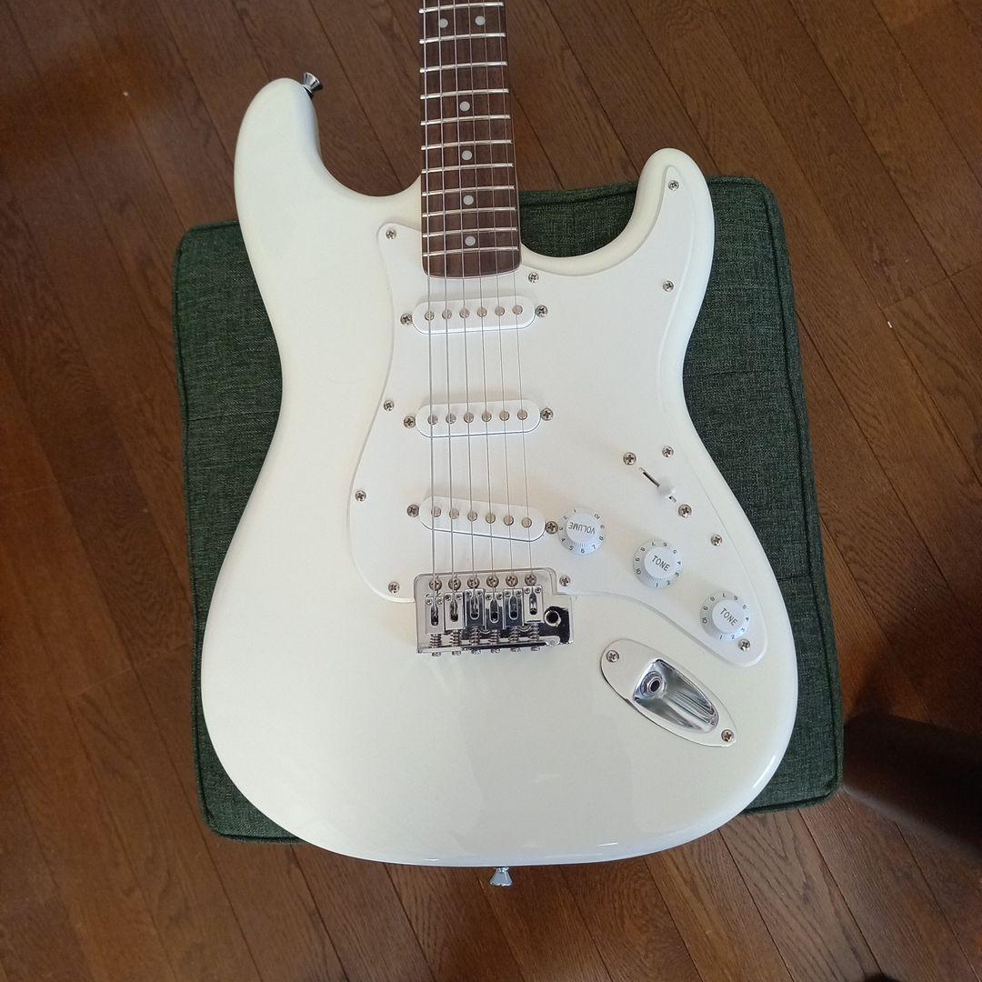 『美品』Squier BY Fender　　BULLET STRAT