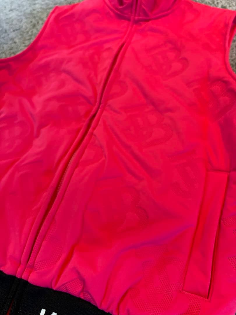 JACKBUNNY ピンクベスト ジッパー付き