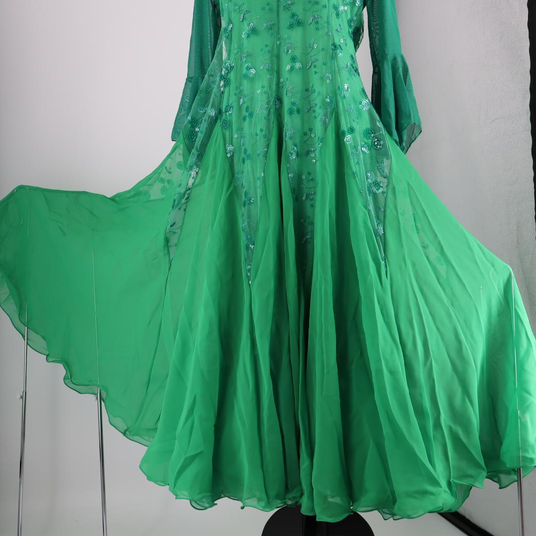 【美品 社交ダンス衣装】鮮やかグリーン×レース地 ドレス スタンダード モダン