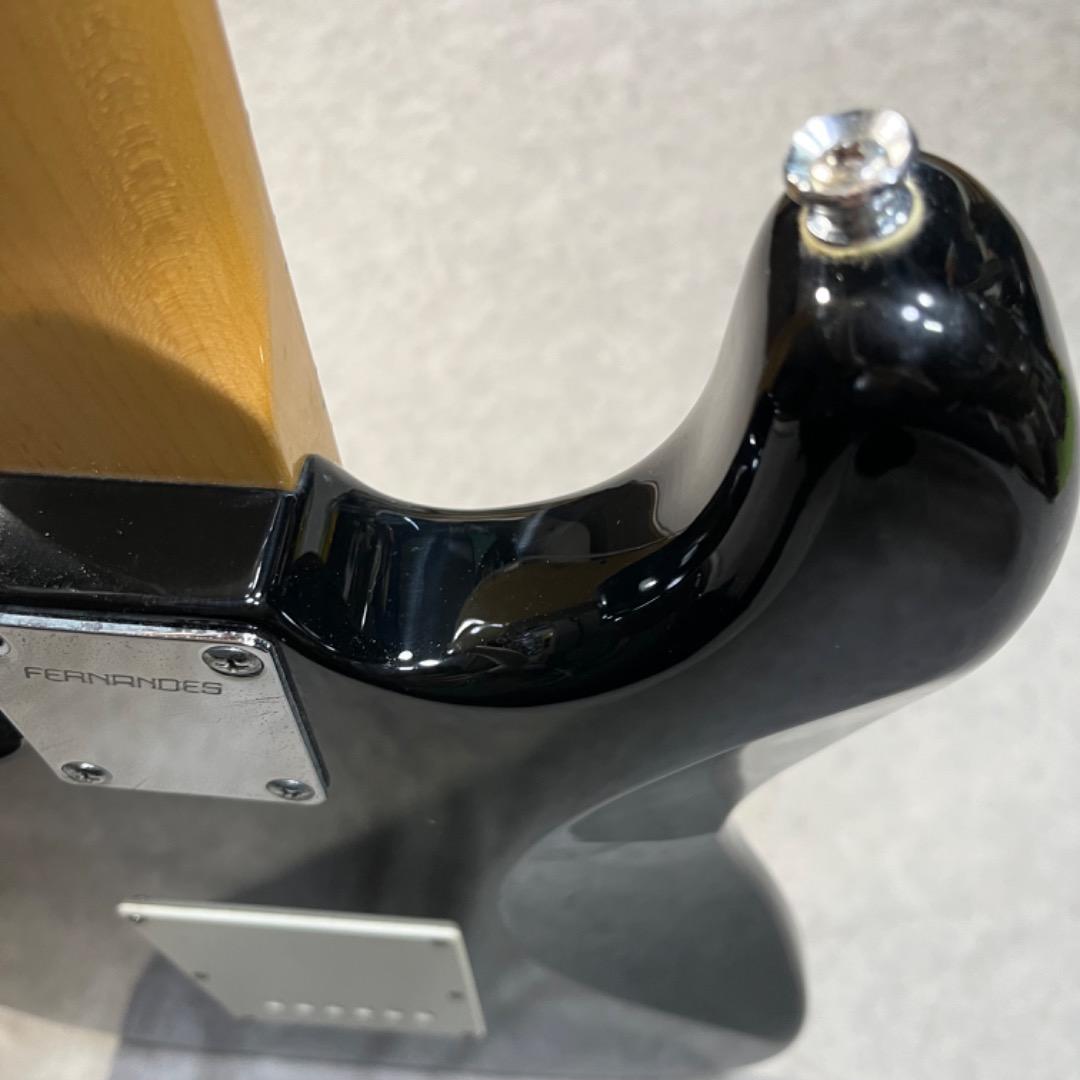 FERNANDES LE-1Z ブラック