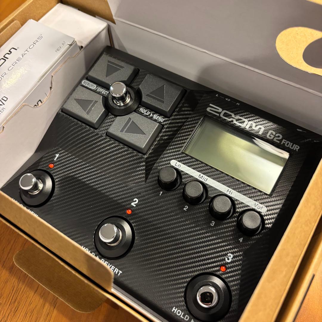 ZOOM G2 FOUR マルチエフェクター 新品