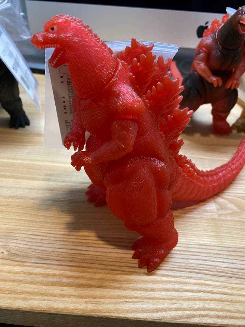 BANDAIミュージアム限定　ゴジラ　ソフビセット　タグ付き