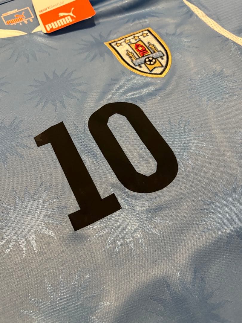 超希少 正規品 新品 ウルグアイ代表 10/11 フォルラン M