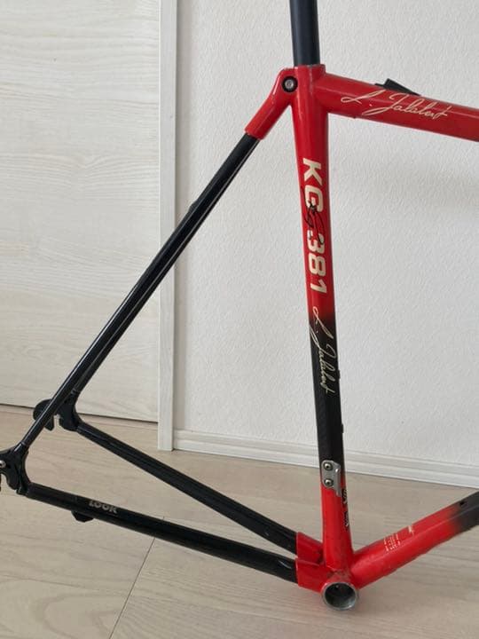 LOOK KG381i 55 フレーム カーボンなのに細身に見せるラグ溶接