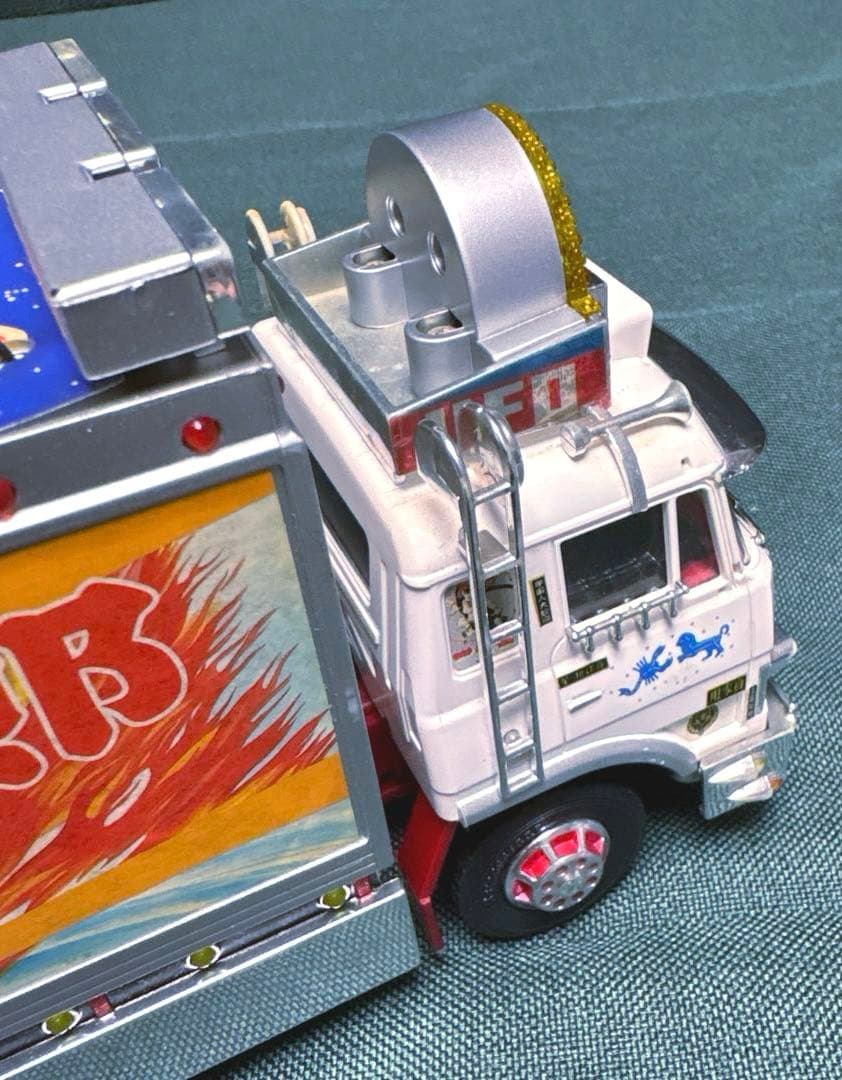 トラック野郎 突撃一番星 桃次郎 1/32 ラジコン