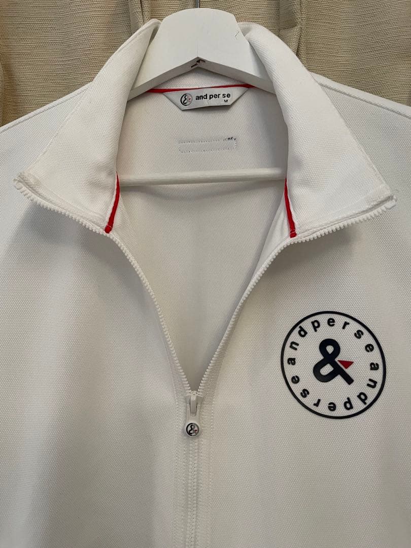 ◆超美品◆アンパスィ　and per se トラックジャケット　白　メンズM