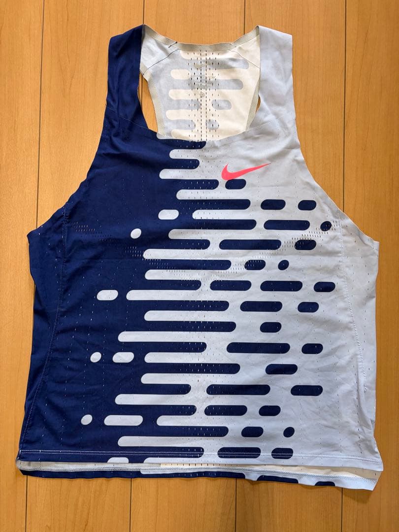 NIKE エアロスイフト　シングレット US L