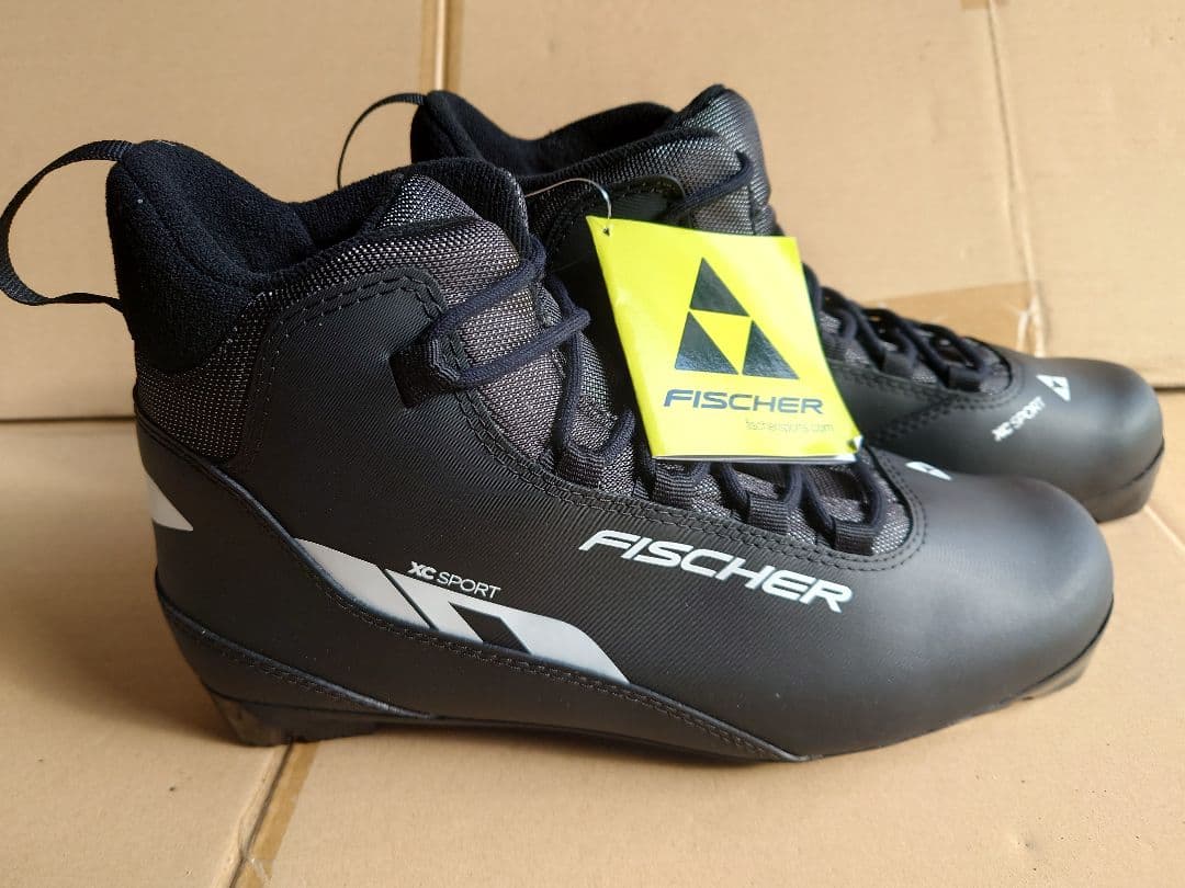 ノルディックブーツ フィッシャー XCスポーツ 未使用品！