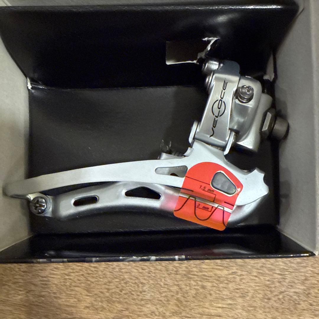 【新品】◆希少◆　Campagnolo Veloce シルバー　コンポセット