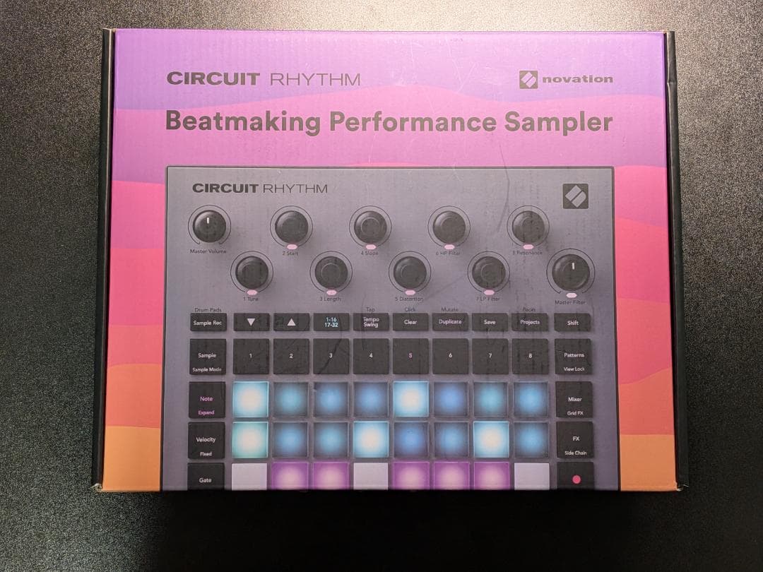 Novation Circuit Rhythm（サーキットリズム）