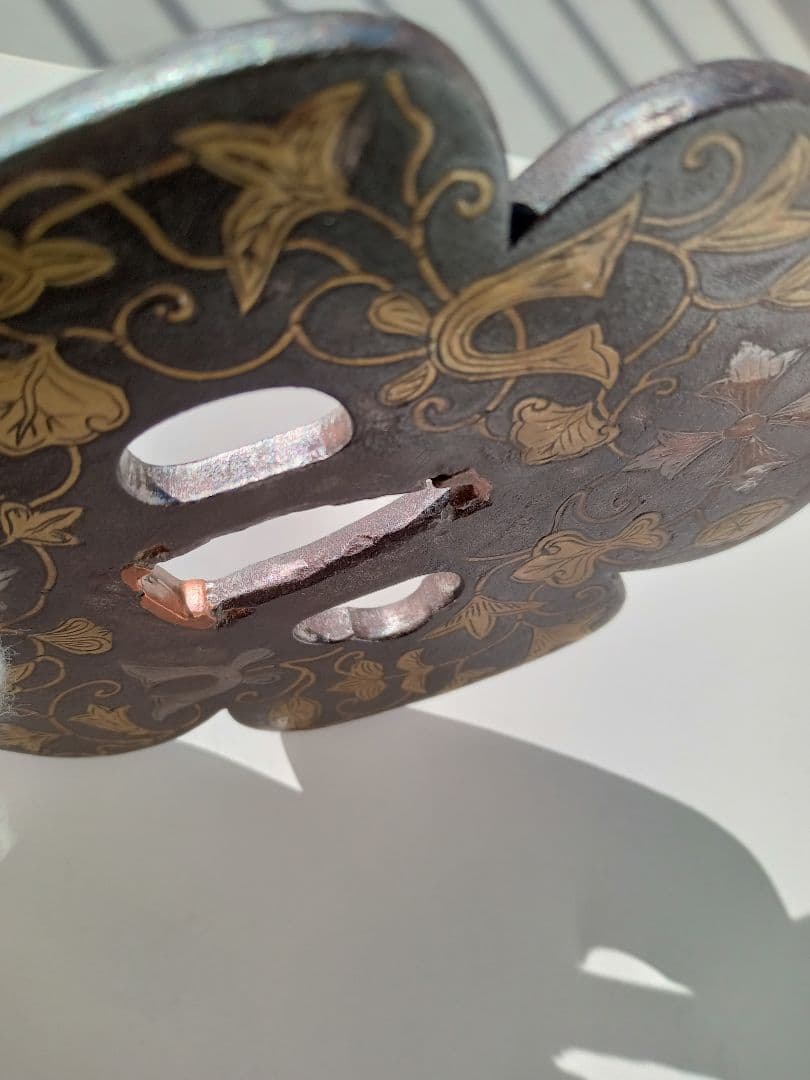 平安城鍔（キリシタン鐔）　桃山時代