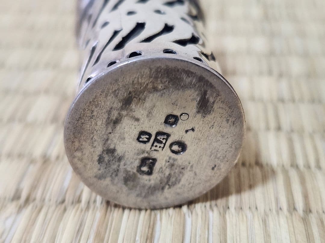 アンティーク　シルバー　ミニ調味料入れ　銀製　スターリングシルバー