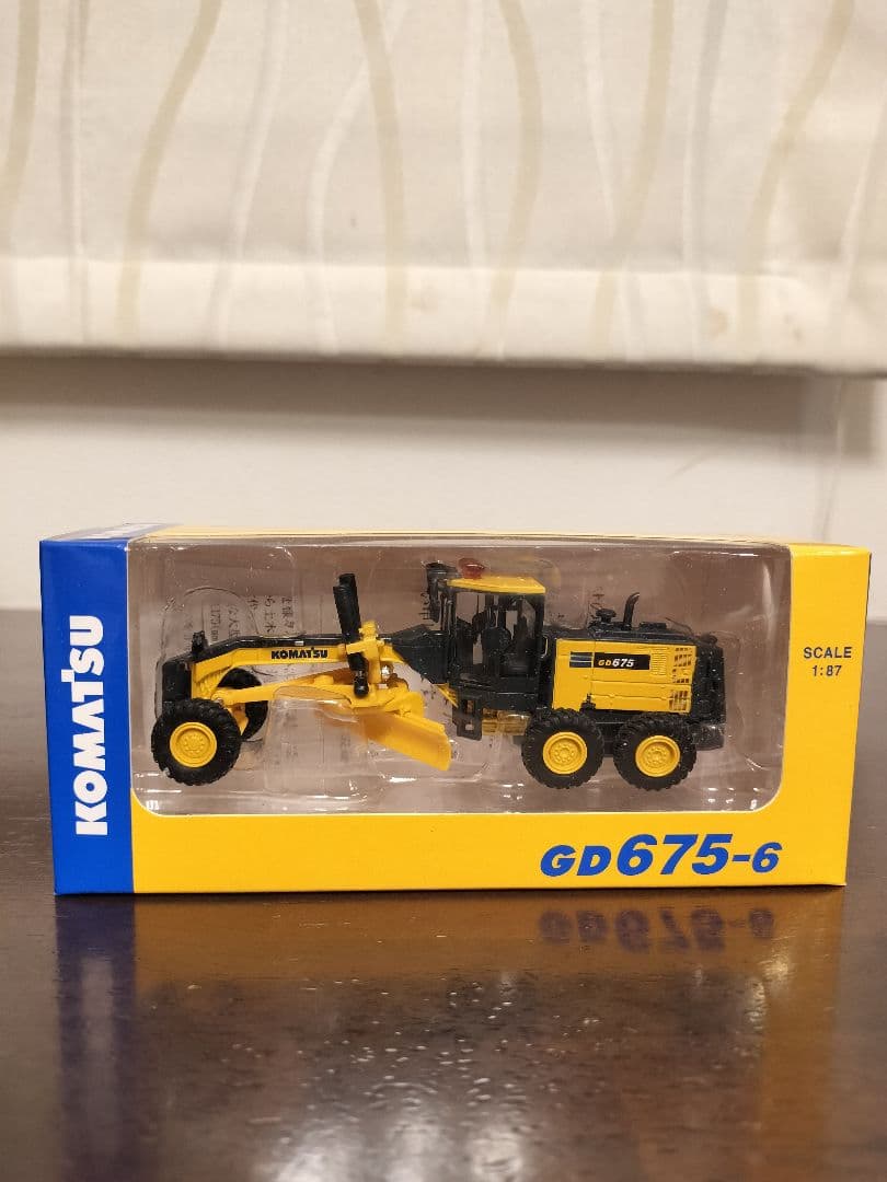 コマツ　株主優待　ミニチュア11点