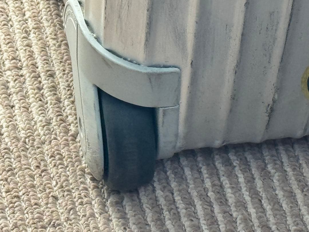 廃盤品 RIMOWA リモワトパーズ2輪 33L