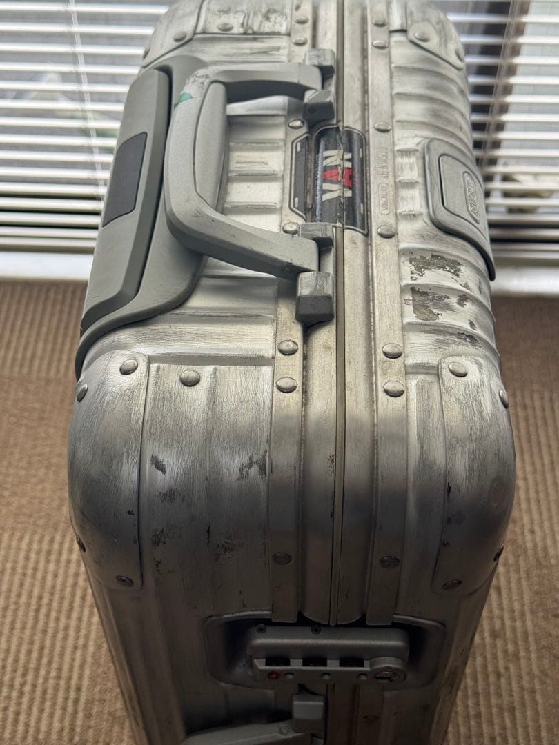 廃盤品 RIMOWA リモワトパーズ2輪 33L
