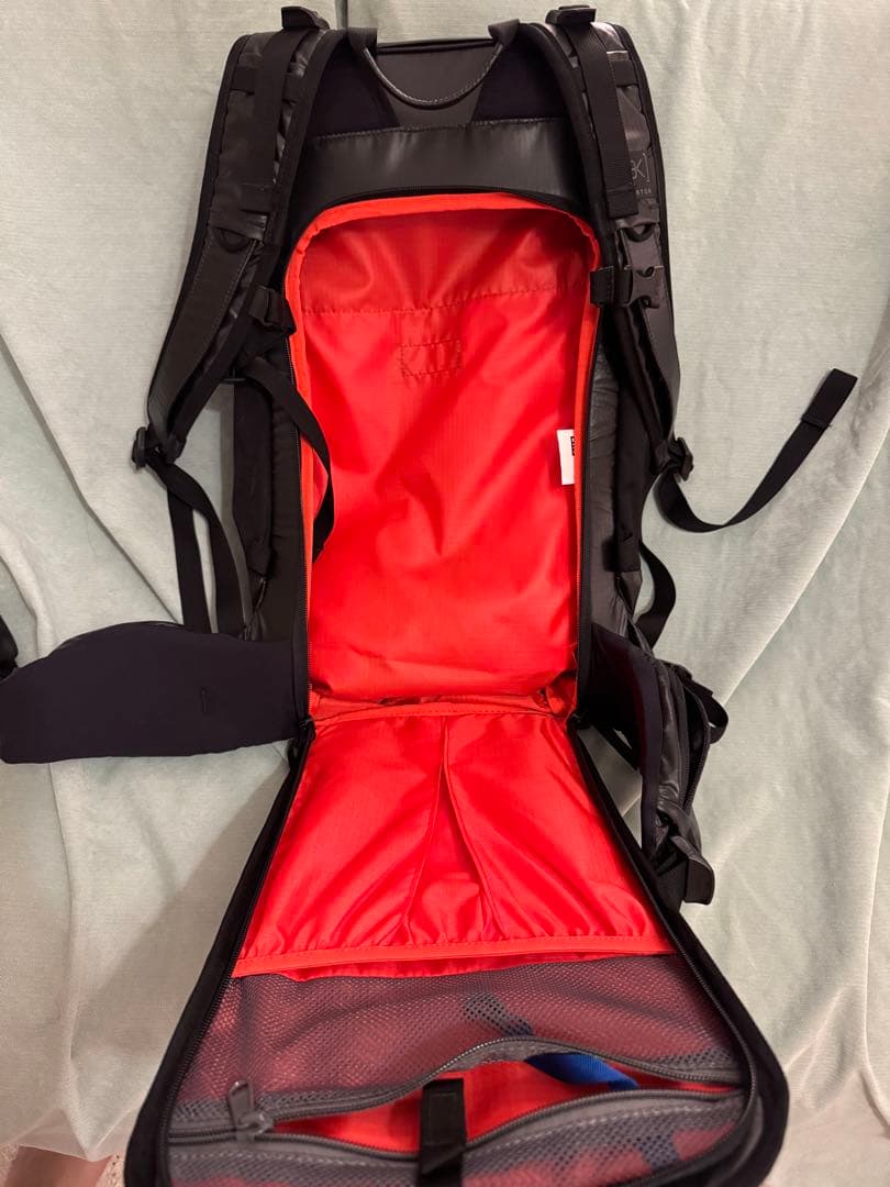 【美品】Burton [ak]® ディスパッチャー 18L バックパック