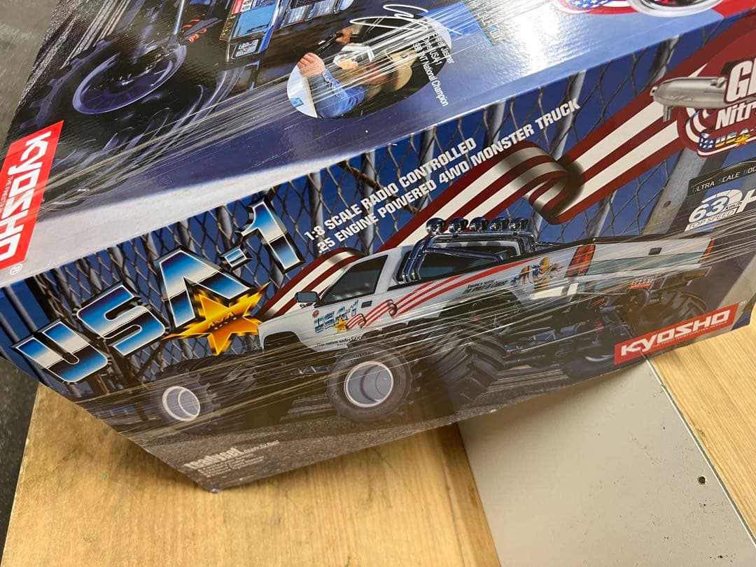 KYOSHO USA-1 1/8スケール モンスタートラック