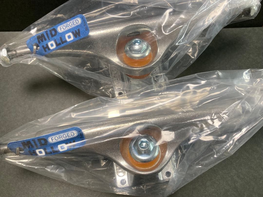 スケートボード INDEPENDEN 159 FORGED HOLLOW MID TRUCKS