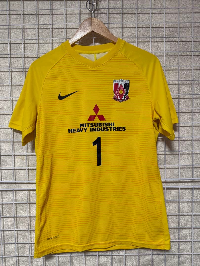 浦和レッズ トレーニングマッチ シャツパンツセット