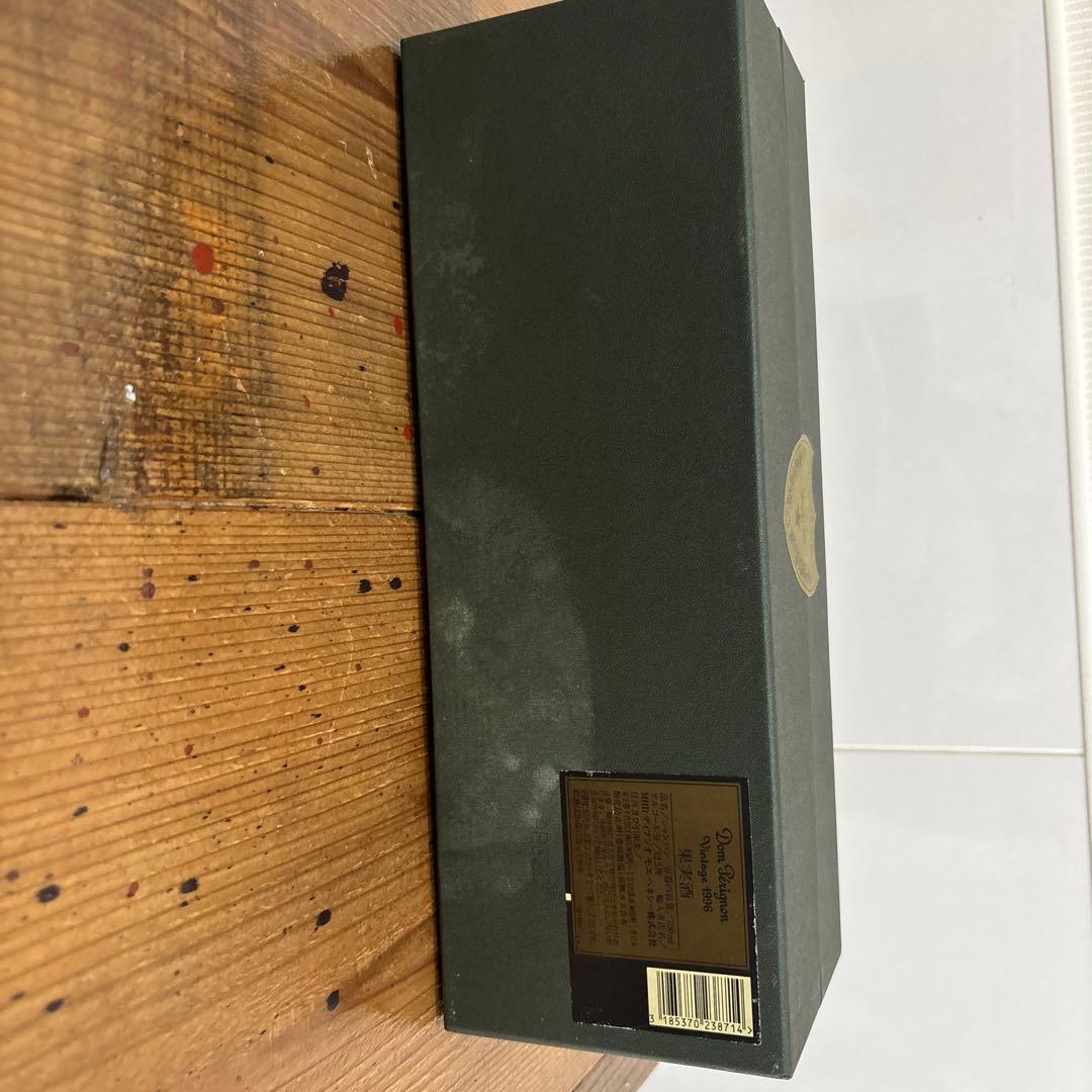 Dom Pérignon 1996 ギフトボックス入り未開封