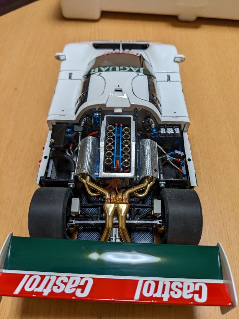 エグゾト 1/18　ジャガー XJR9