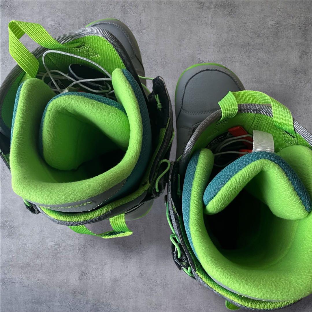 バートンBurtonブーツ27.5MOTOモトスノーボードウェアグレーグリーン