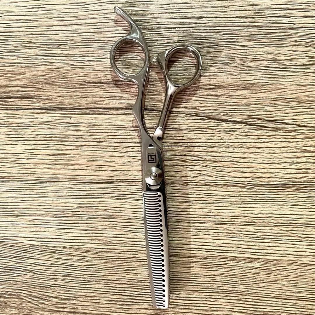 Svans. スバンスフィニッシュセニングシザー ケース付き