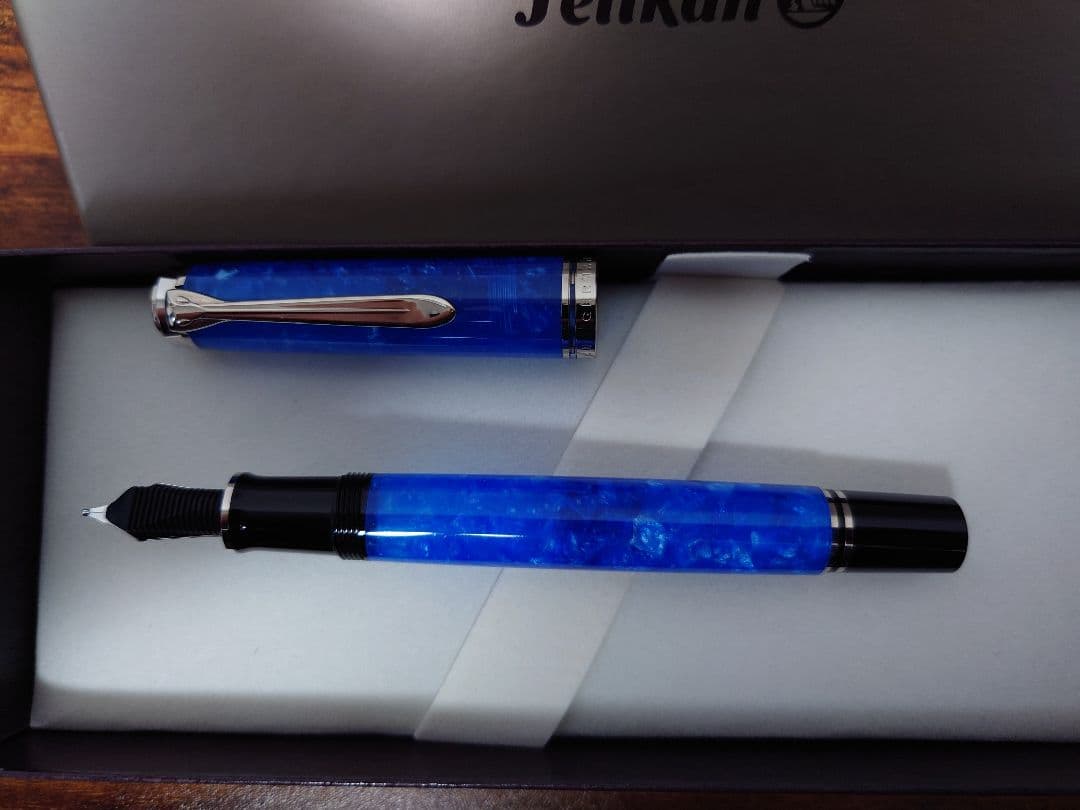 Pelikan M805 Mニブ ヴァイブラントブルー 万年筆
