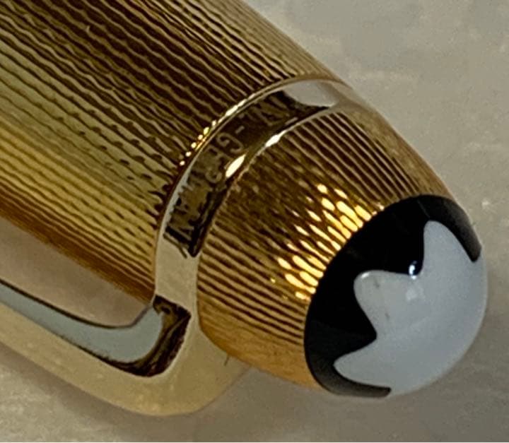 モンブラン　メカニカルペンシル　マイスターシテュック1654 ゴールド