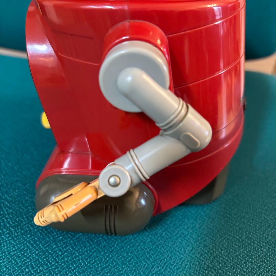 TOMY ShabeRoku 赤いロボットラジオおもちゃ