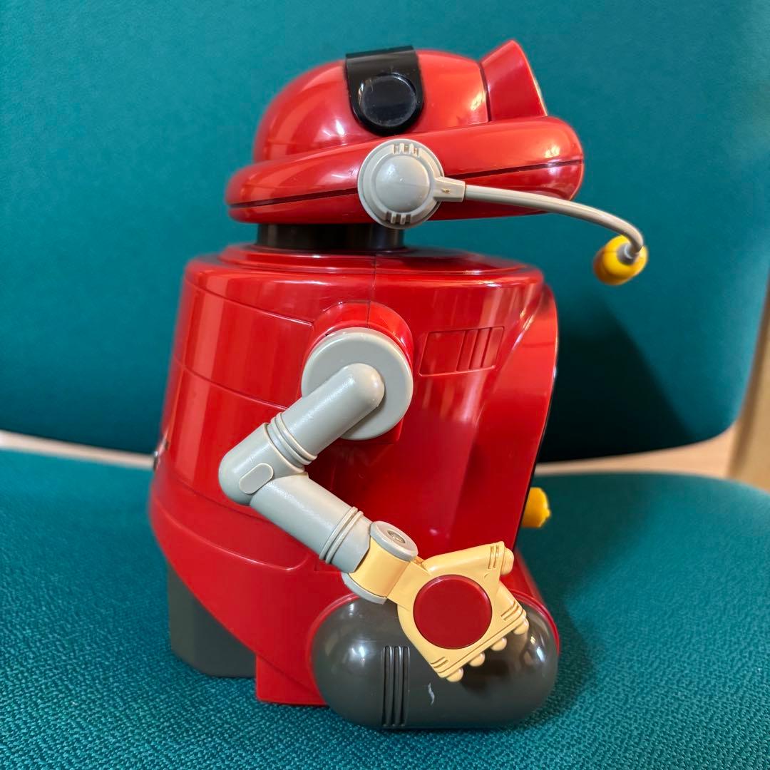 TOMY ShabeRoku 赤いロボットラジオおもちゃ