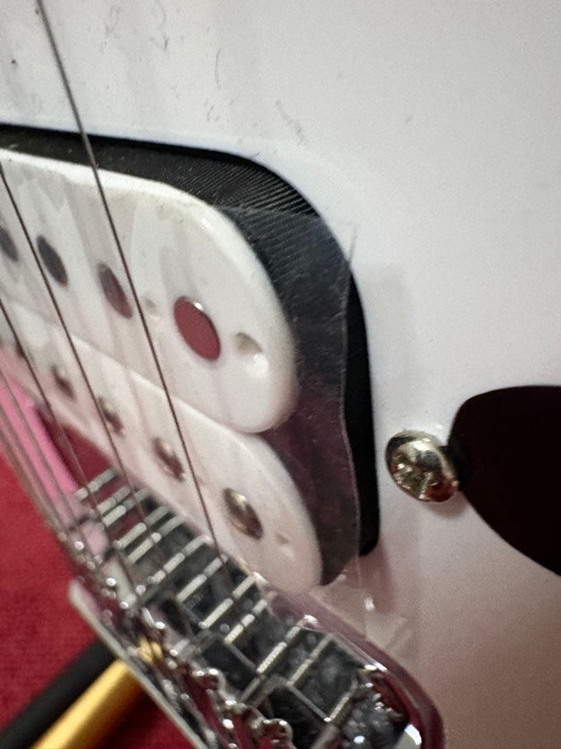 Squier by Fender Stratocaster ハローキティ 未使用