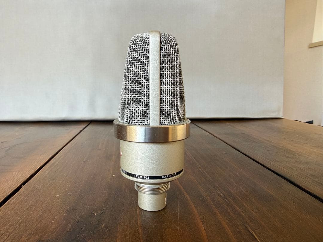NEUMANN TLM102 + EA4 ＊ジャンク品