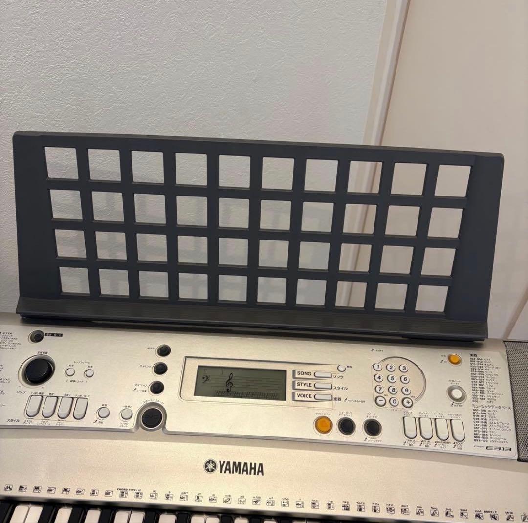 【美品】YAMAHA PSR-E313 キーボード　スタンド・譜面台付き