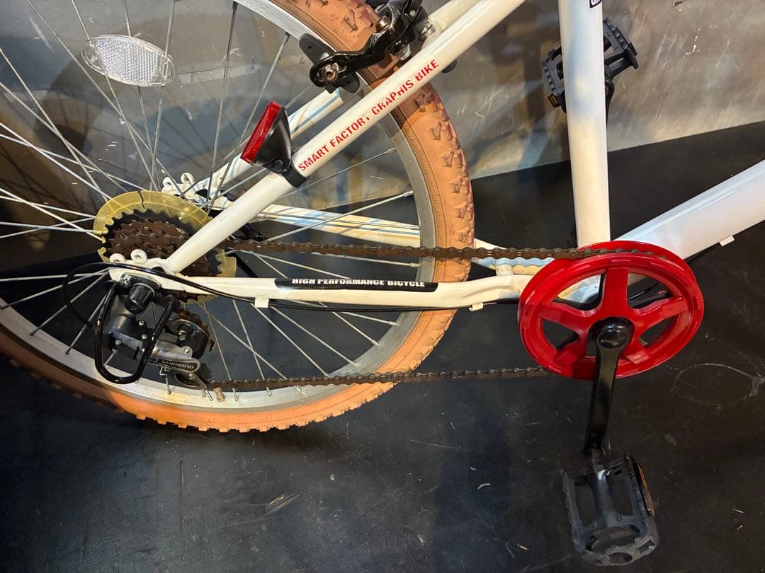 H8 中古キッズバイク 子ども自転車 GRAPHIS 24インチ