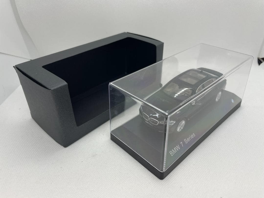 405-131 特注 1/43  7 Series ブラック