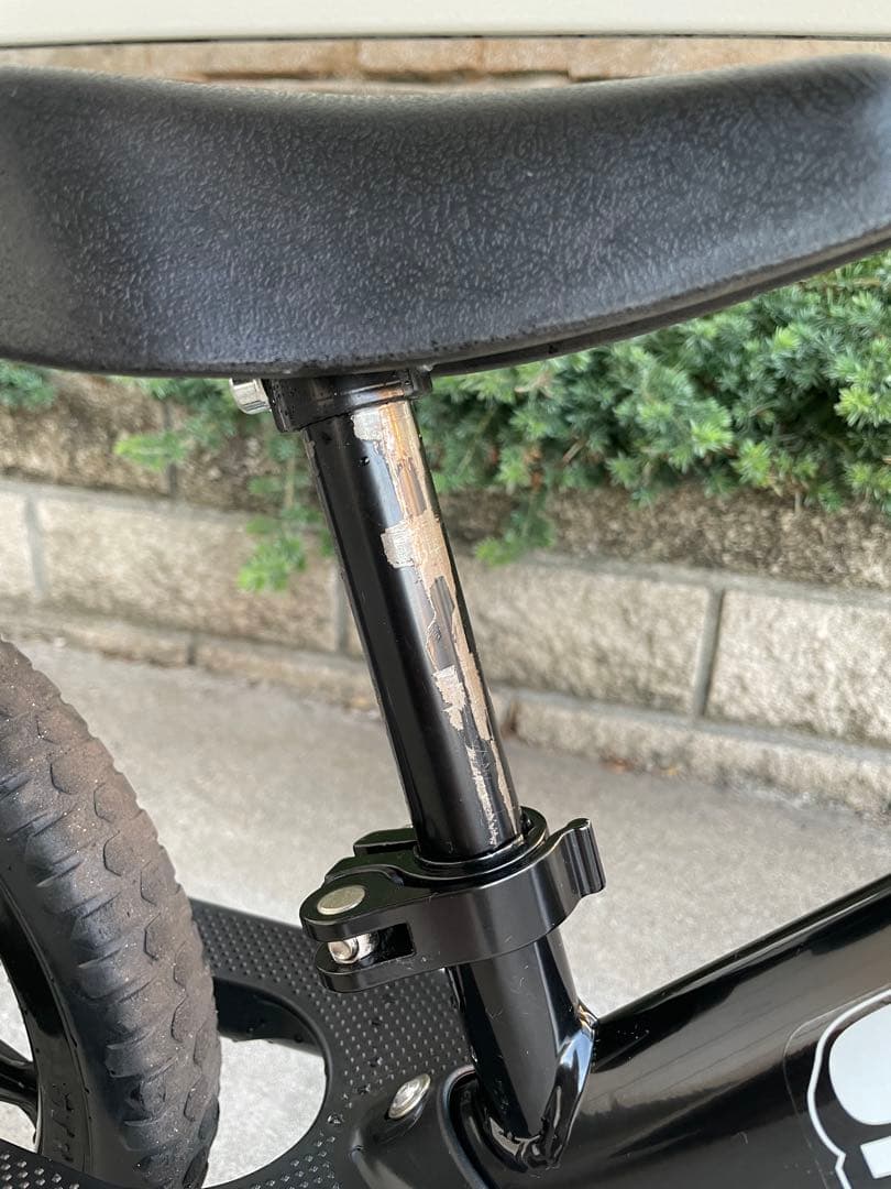 ストライダー　STRIDER　ブラック