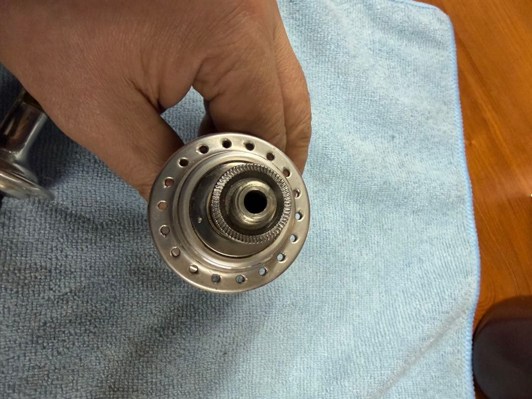 値引き！サンツアーSUPERBE 前後ハブセット　￼5Sギアはオマケです！