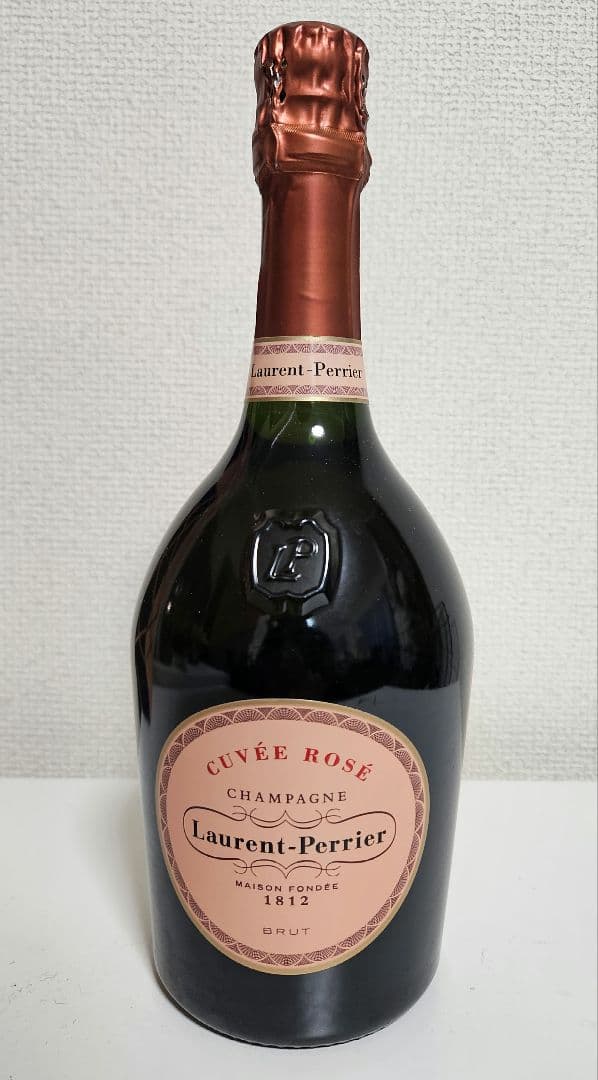 Laurent-Perrier ローランペリエ シャンパン ロゼ 化粧箱入り