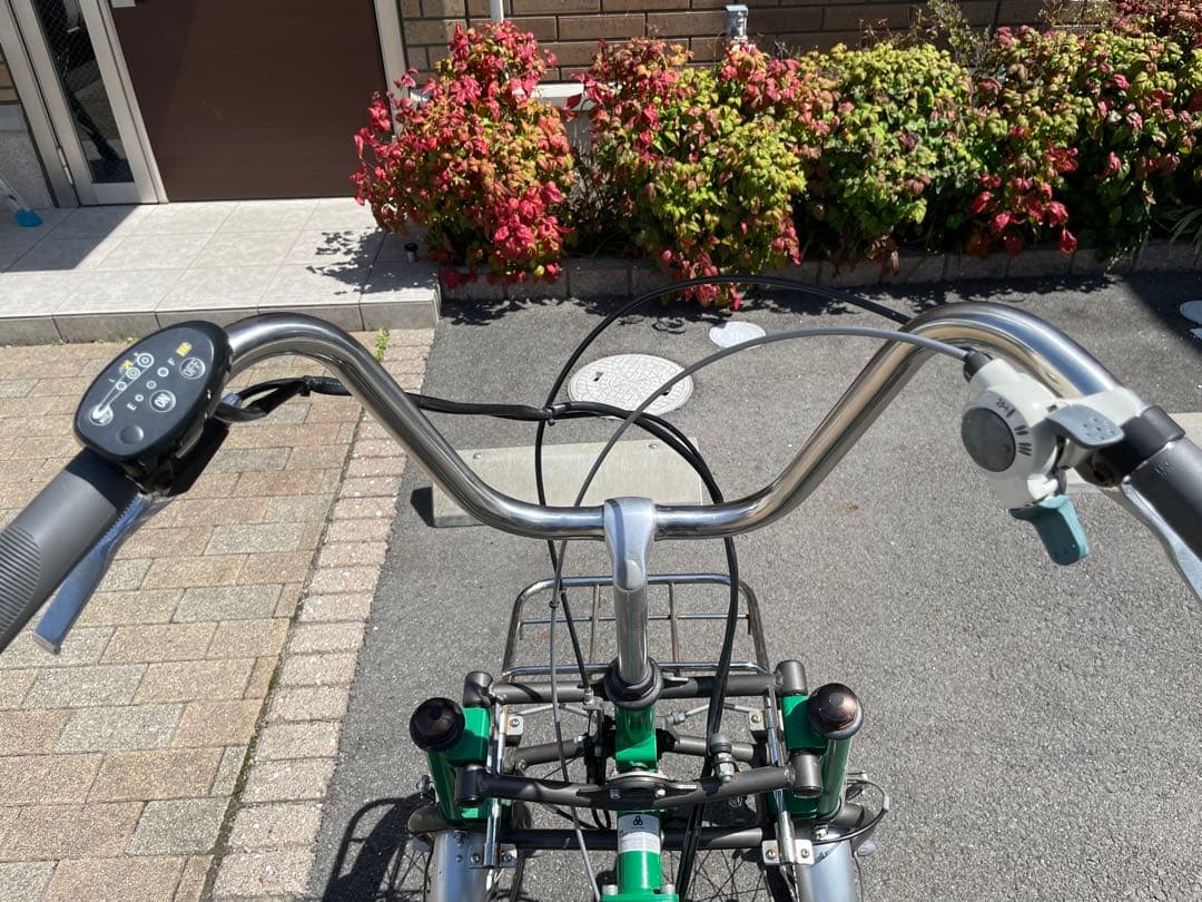 ユニバーサルトライク　電動アシスト三輪車