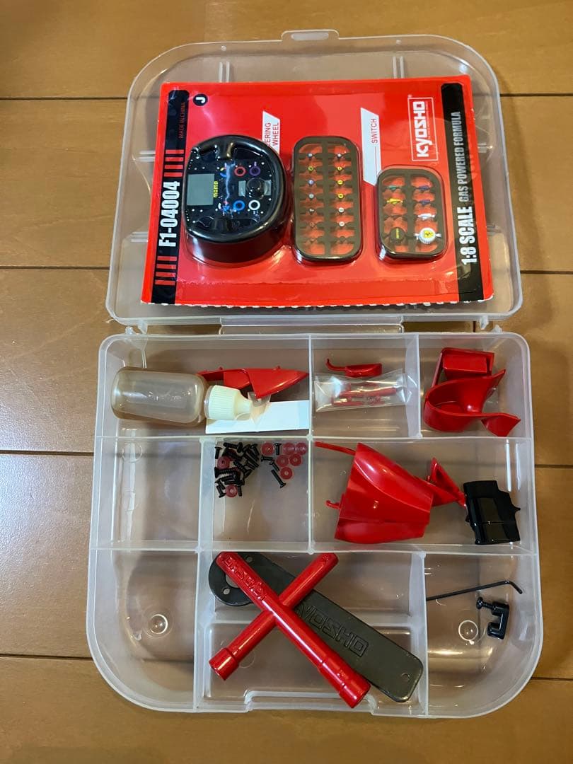 デアゴスティーニ　F2004 フェラーリ　エンジンカー（未使用品　部品取り用）