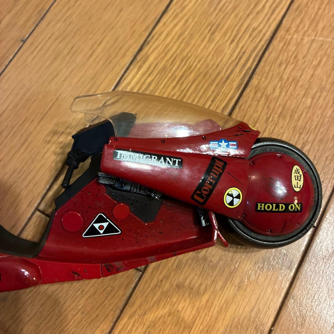 AKIRA 金田 バイク フィギュア