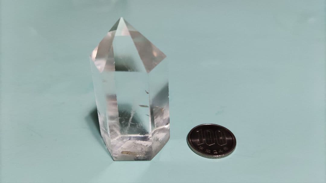 パワーストーン　天然石　エンジェルラダー入り水晶　ポイント　85g　No.166