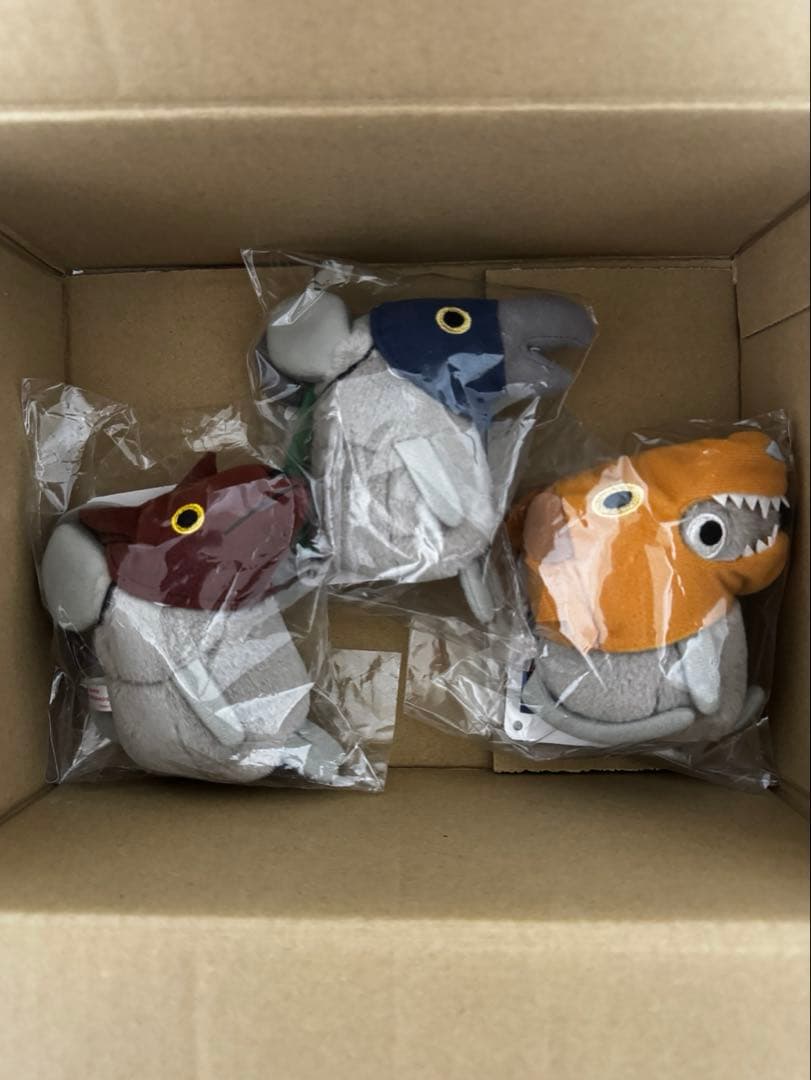 レオ・レオーニ展　ねずみ　仮面　ぬいぐるみ　レオレオニ　3点