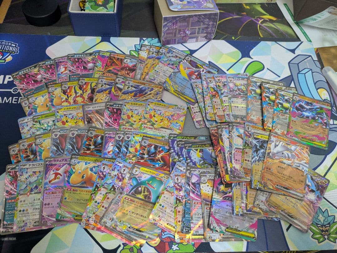 【最終値下】ポケモンカード　引退品　デッキ4つ他コレクション品(1月18日迄)