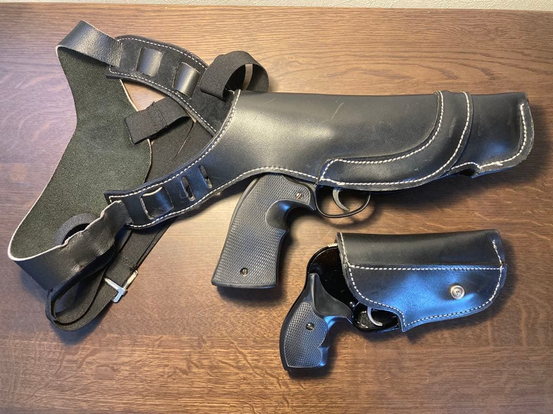 貴重　あぶない刑事　鷹山敏樹　タカ　舘ひろしさん モデルガン ホルスター セット