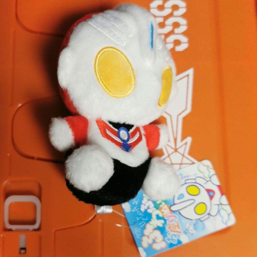 ウルトラマンオーブ　ウルトラマンショップ　ふわふわお座りぬいぐるみ　タグ付き